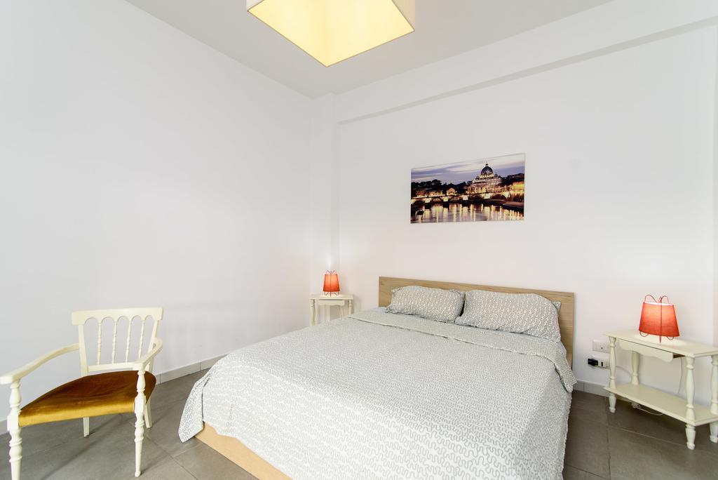 Casa Vacanze Nonna Elena Rome Exterior photo